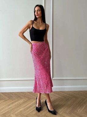 NWT Post Meridiem Sequin Decorated Velvet Midi Skirt in Pink
